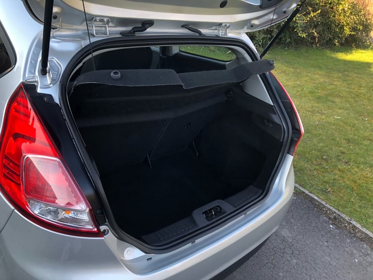 Ford, FIESTA, Hatchback, 2017, Manual, 998 (cc), 3 doors