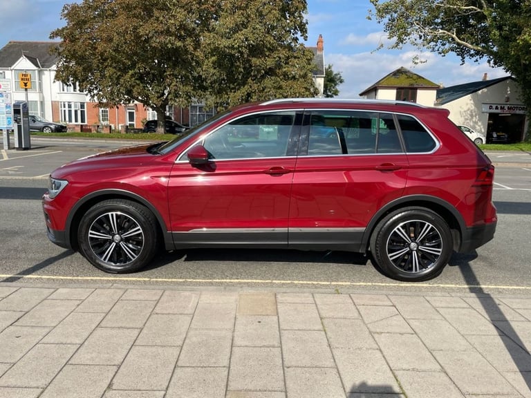 2018 Volkswagen Tiguan 2.0 TDI SE Navigation SUV 5dr Diesel Manual Euro 6 (s/s) (150 ps) ESTATE D...