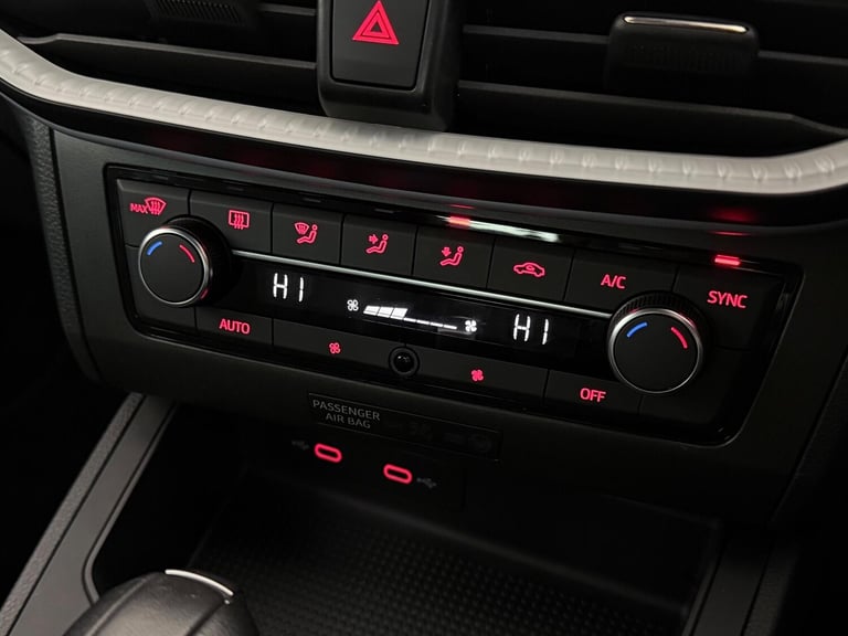 2022 SEAT Ibiza 1.0 TSI FR Sport DSG Euro 6 (s/s) 5dr HATCHBACK Petrol Automatic