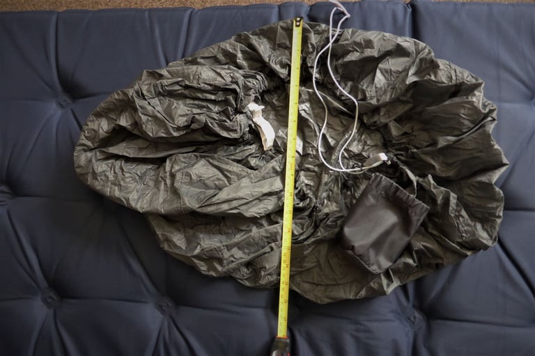  Gregory Pro 35-40L (Large) Raincover Never Used.