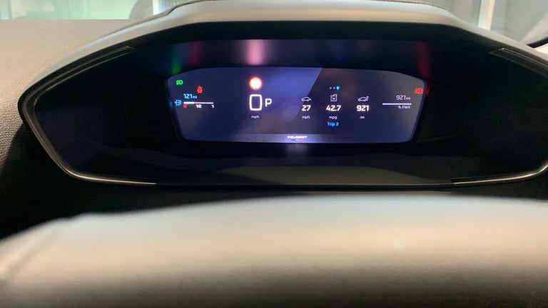 2024 Peugeot 208 1.2 HYBRID Allure Hatchback 5dr Petrol Hybrid e-DSC6 Euro 6 (s/s) (100 ps) Hatch...