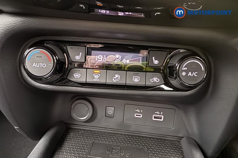 2025 Nissan Juke 1.0 DiG-T Tekna 5dr DCT HATCHBACK PETROL Automatic