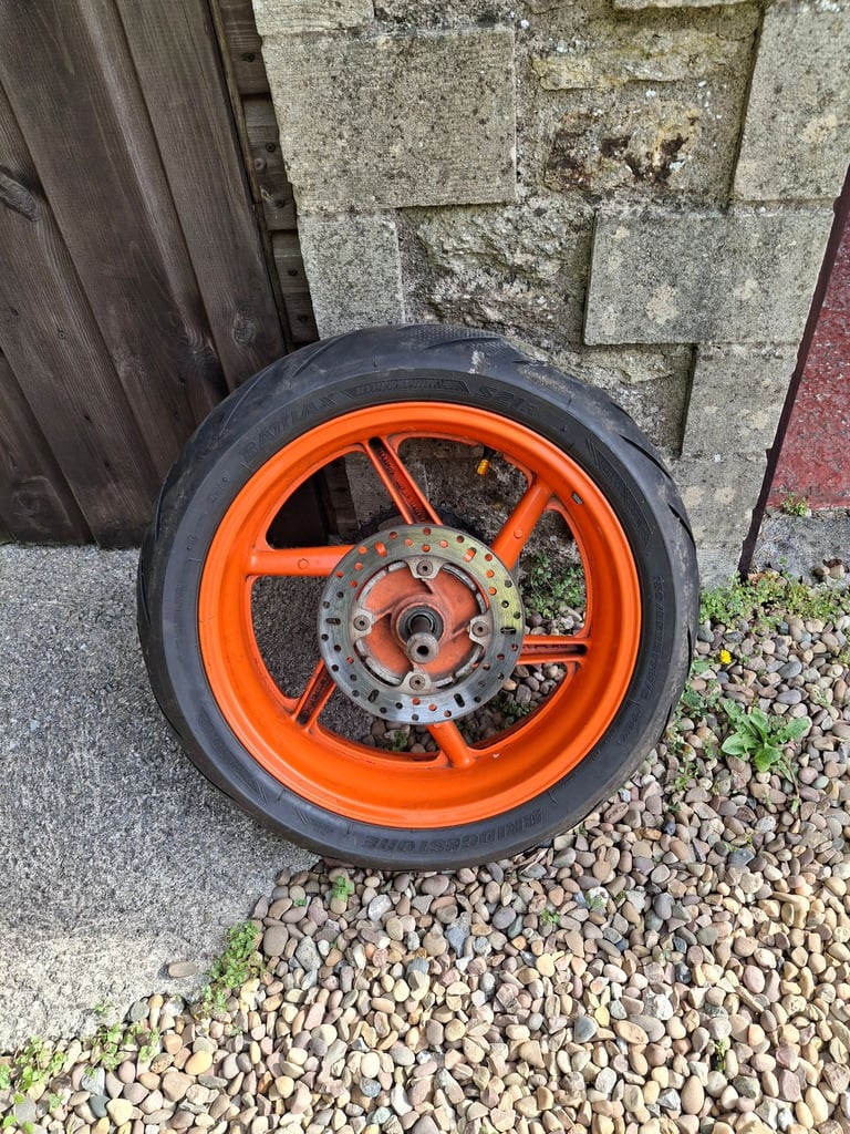 HONDA FIREBLADE REPSOL COLOUR, WHEELS