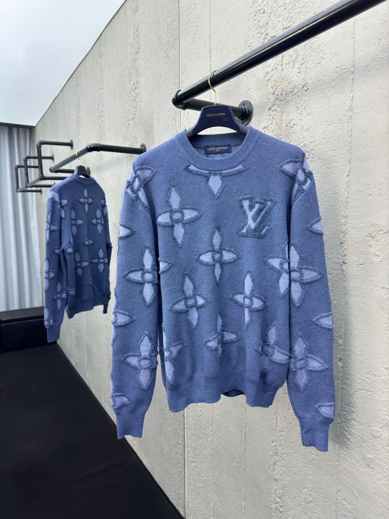 LOUIS VUITTON LV sweater