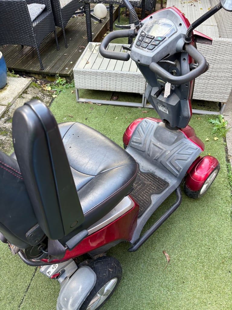 Mobility scooter