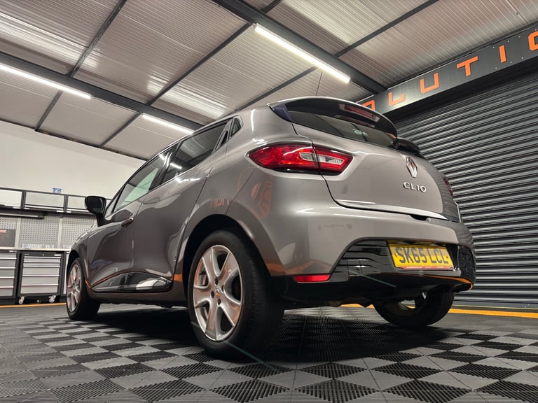 2015 Renault Clio 1.2 16V Dynamique Nav 5dr HATCHBACK Petrol Manual
