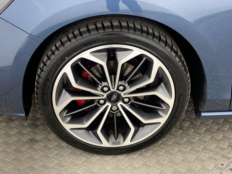 2024 Ford Focus 1.0 EcoBoost Hybrid mHEV 155 ST-Line X 5dr Auto Estate Petrol Automatic