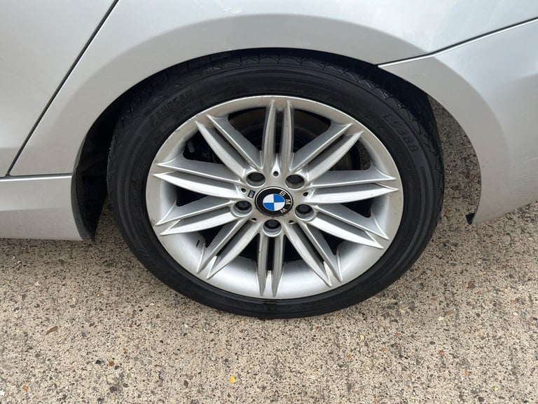 2010 BMW 1 Series 2.0 120d M Sport Euro 5 5dr HATCHBACK Diesel Manual