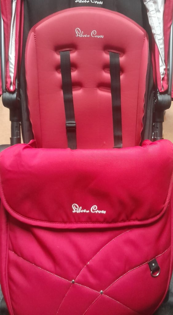Red and black Silver Cross pram set