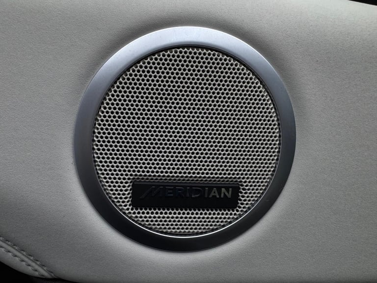 2018 Land Rover Discovery 2.0 SD4 HSE Auto 4WD Euro 6 (s/s) 5dr ESTATE Diesel Automatic