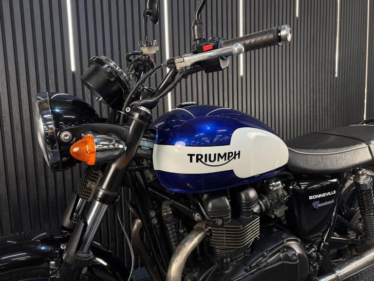 2015 Triumph Bonneville Newchurch 865