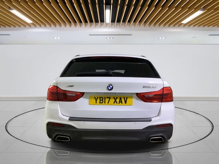 2017 BMW 5 Series 3.0 530d M Sport Touring 5dr Diesel Auto xDrive Euro 6 (s/s) (265 ps) Estate Di...