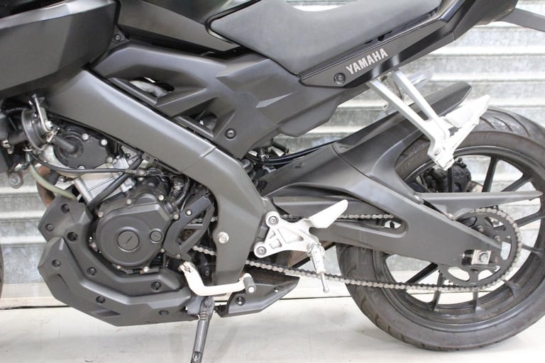 2017 17 YAMAHA MT 125 ABS BLACK NAKED TRADE SALE LEARNER LEGAL 14K NEW MOT MT125
