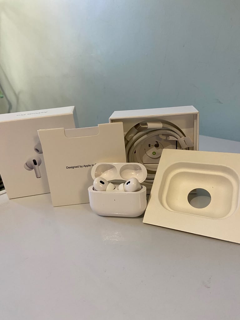 Apple AirPods Pro Second Generation Earphones 