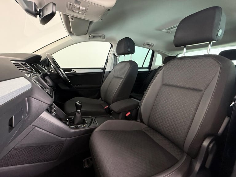 2017 Volkswagen Tiguan 2.0 TDI BlueMotion Tech SE Navigation Euro 6 (s/s) 5dr ESTATE Diesel Manual