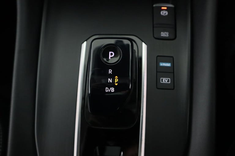 2023 Nissan Qashqai 1.5 h e-POWER Kuro Edition Auto Euro 6 (s/s) 5dr HATCHBACK PETROL/ELECTRIC Au...