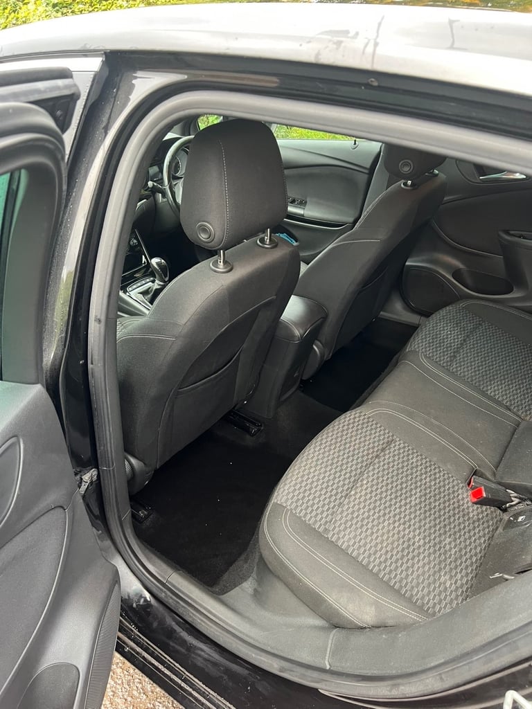 Vauxhall, ASTRA, Hatchback, 2016, Manual, 1598 (cc), 5 doors