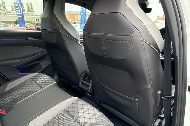 2021 Volkswagen Golf 1.5 TSI 150 R-Line 5dr Hatchback Petrol Manual