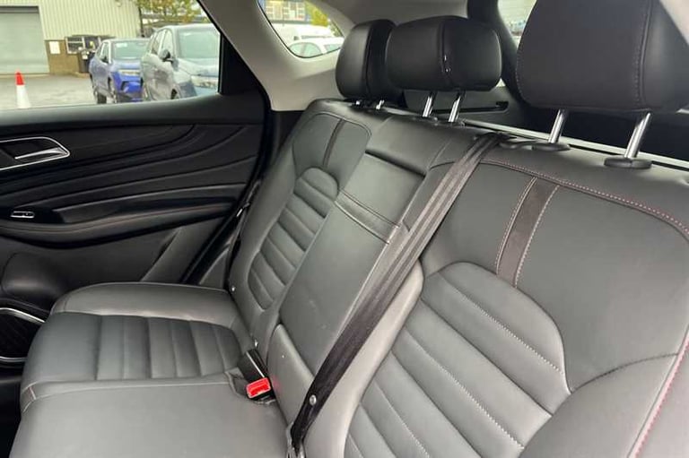 2024 MG MG HS 1.5 T-GDI Trophy SUV 5dr Petrol DCT Euro 6 (s/s) (162 ps) SUV Petrol Automatic