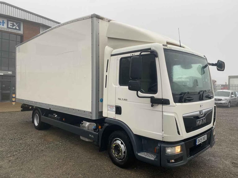 MAN TGL 7.160 7.5-TONNE GRP BOX VAN 2019 - DK19 XKE