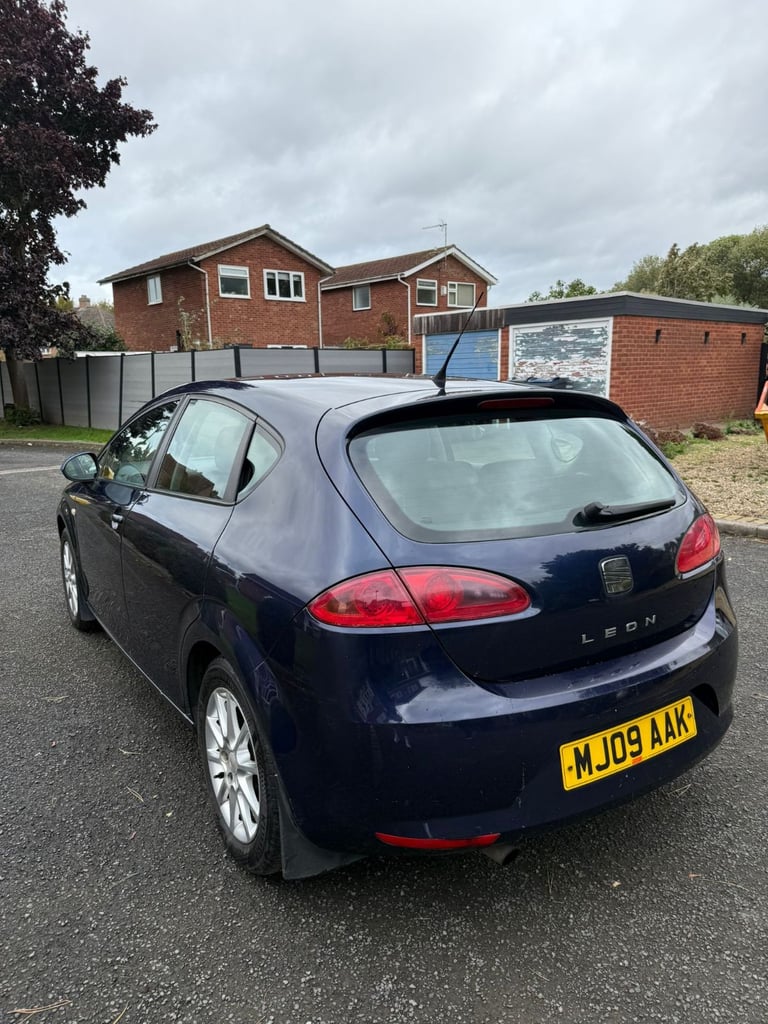 Seat, LEON, Hatchback, 2009, Manual, 1595 (cc), 5 doors