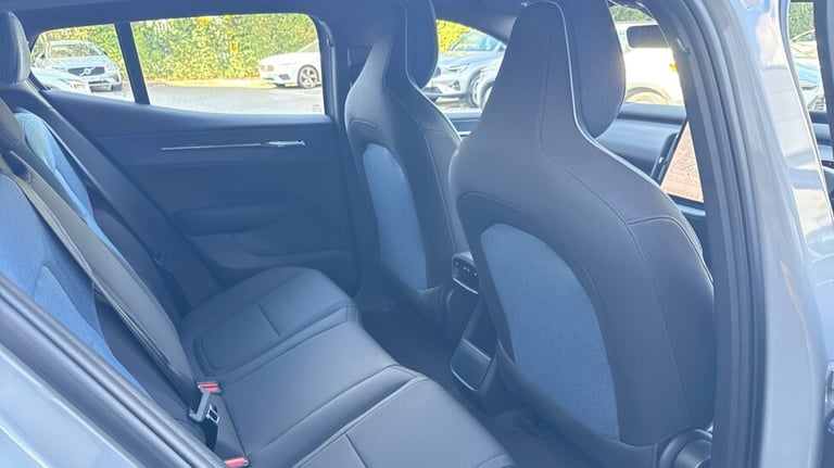 2025 Volvo EX30 Plus, Twin Motor Performance, Electric Estate Electric Automatic