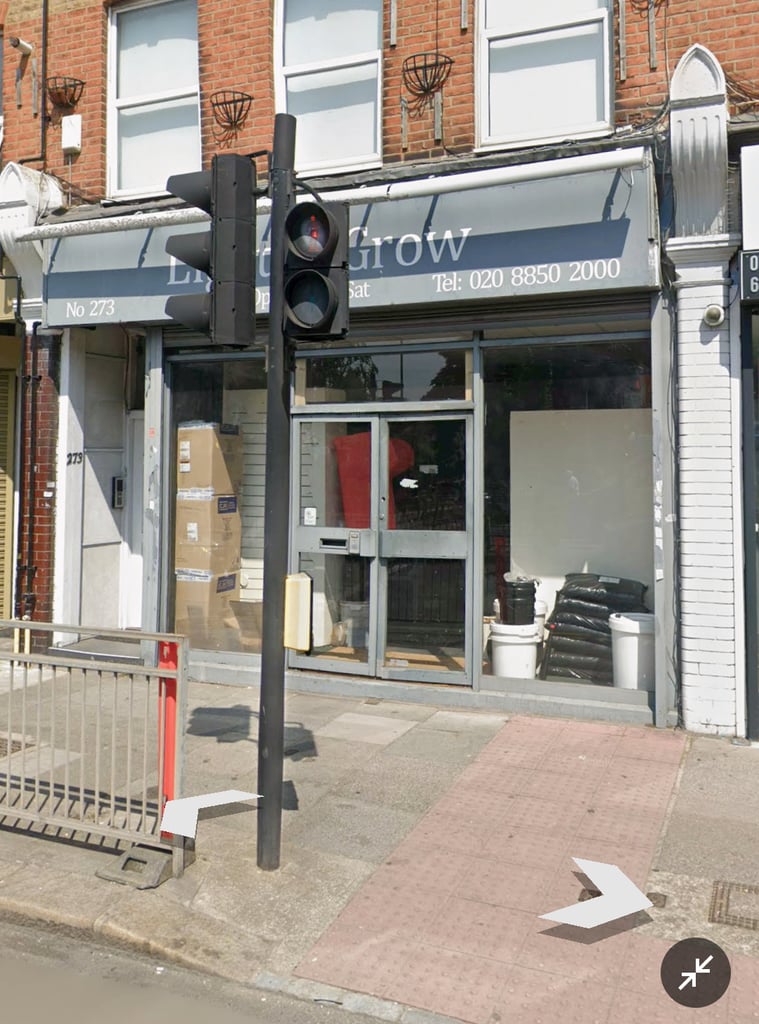 image for Shop to rent Eltham 