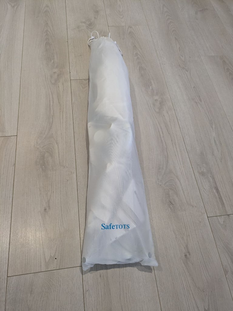 image for Safetots travel extendable bed guard