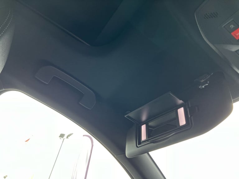 2024 Vauxhall Astra 115kW Ultimate 54kWh 5dr Auto Hatchback Electric Automatic