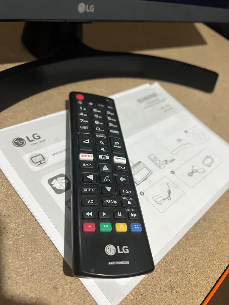 Lg 28 inch led smart tv with stand fully Wi-Fi can deliver 