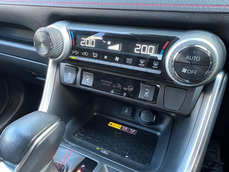 2022 Toyota RAV4 2.5 VVT-h 18.1 kWh Dynamic CVT 4WD Euro 6 (s/s) 5dr ESTATE Petrol/Electric Hybri...