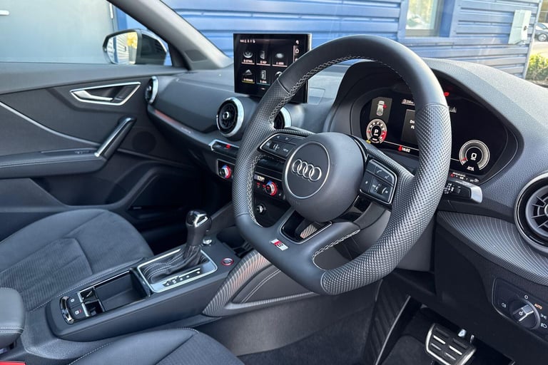 2025 Audi SQ2 2.0 TFSI Black Edition SUV 5dr Petrol S Tronic quattro Euro 6 (s/s) (300 ps ESTATE ...