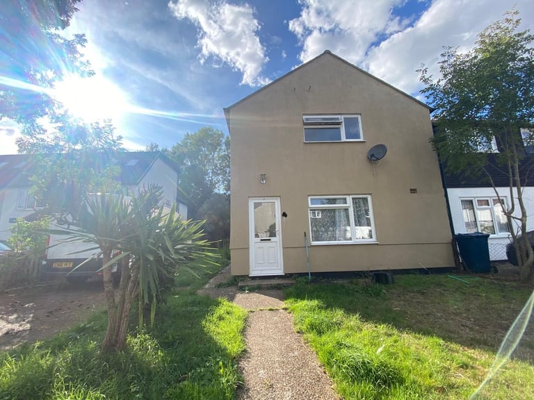 image for 3 bed HOUSE to rent in Stanmore-WOLVERTON ROAD