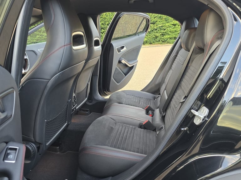 2015 Mercedes-Benz GLA 1.6 Sport 7G-DCT SUV Petrol Automatic