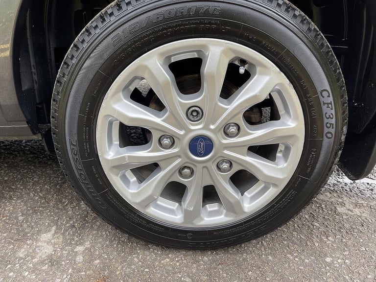 2022 Ford Tourneo Custom 2.0 320 EcoBlue MHEV Titanium L2 Euro 6 (s/s) 5dr MPV Diesel Manual