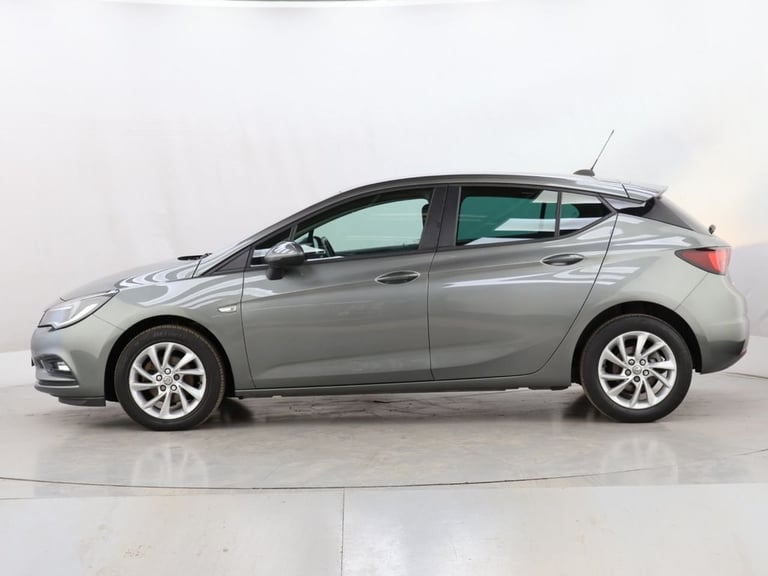 2018 Vauxhall Astra 1.4i Turbo Tech Line Nav Hatchback 5dr Petrol Manual Euro 6 (125 ps) Hatchbac...