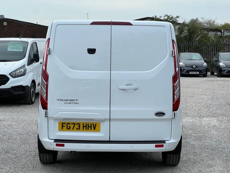 2023 Ford Transit Custom 2.0 300 EcoBlue Limited Panel Van 5dr Diesel Manual L2 H1 Euro 6 (s/s) (...