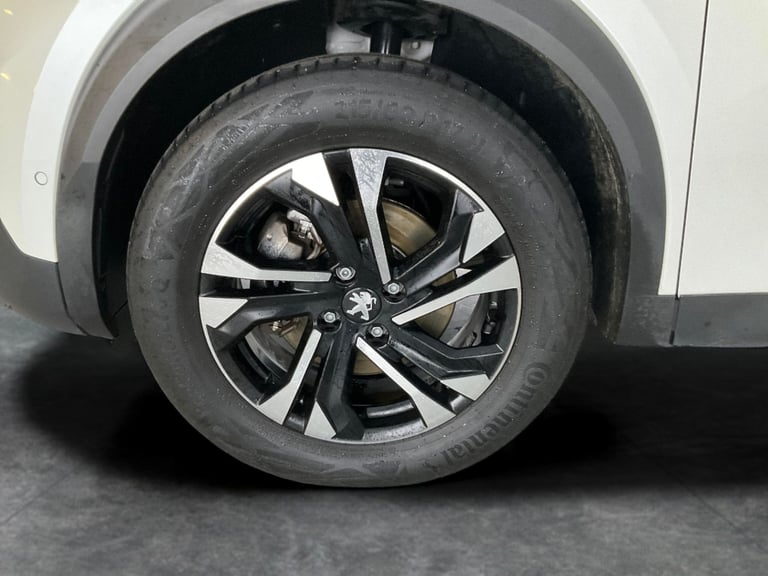 2023 Peugeot E-2008 50kWh GT SUV 5dr Electric Auto (7kW Charger) (136 ps) - LED - REVERSE CAM - S...