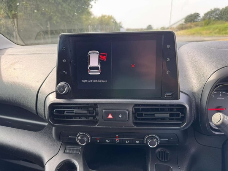 2020 Vauxhall Combo 1.5 Combo 2300 Sportive S/S Panel Van Diesel Manual