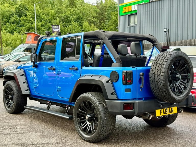 2015 Jeep Wrangler Sahara Auto 2.8 CRD **Deranged Conversion - Low Miles**