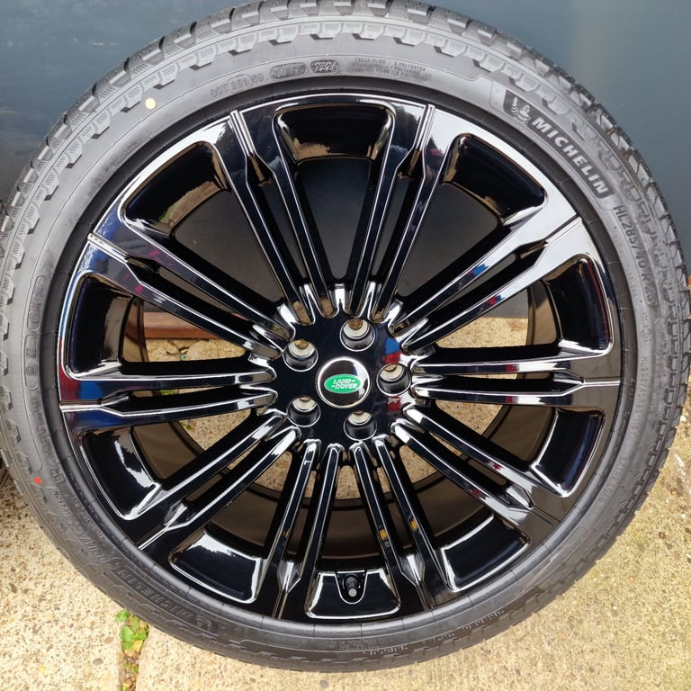 Genuine Range Rover 23" Style 1075 Alloy wheels Sport Vogue L460 L461 Black
