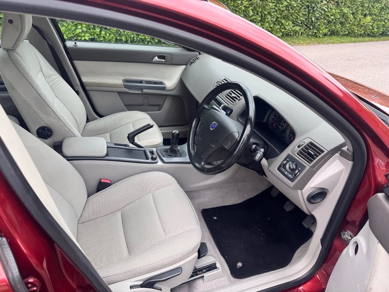 2010 Volvo V50 1.6D DRIVe S 5dr ESTATE Diesel Manual