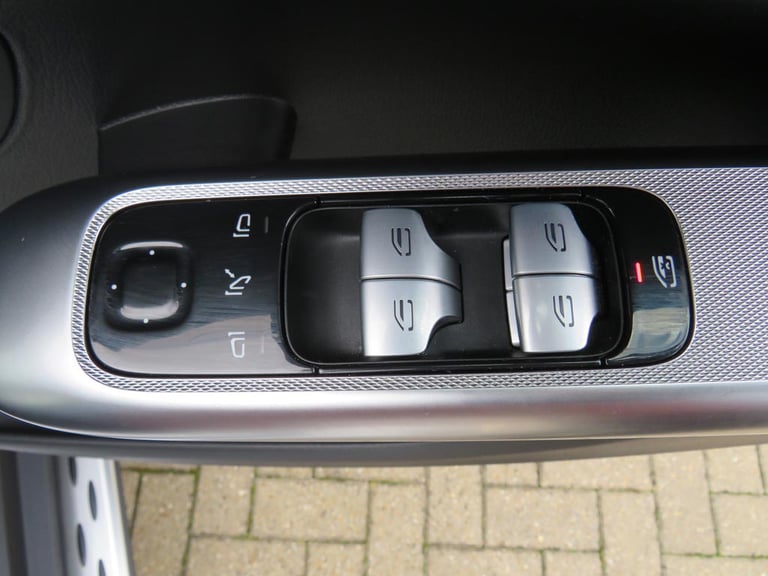2025 Mercedes-Benz GLC 300 4Matic AMG Line Premium 5dr 9G-Tronic SUV Petrol Automatic