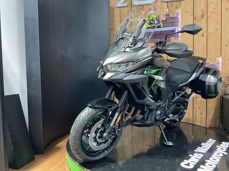 Kawasaki Versys 1100 2025 Brand New! Last 1! FREE TOURING KIT! FREE UK DELIVERY!