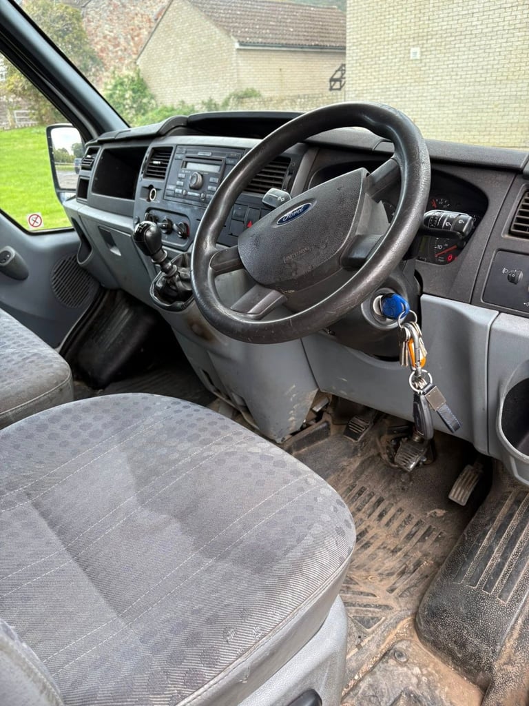 ford transit mwb 2.2 tdci t350 fwd 2012/62 plate with 235k and a september 2026 mot