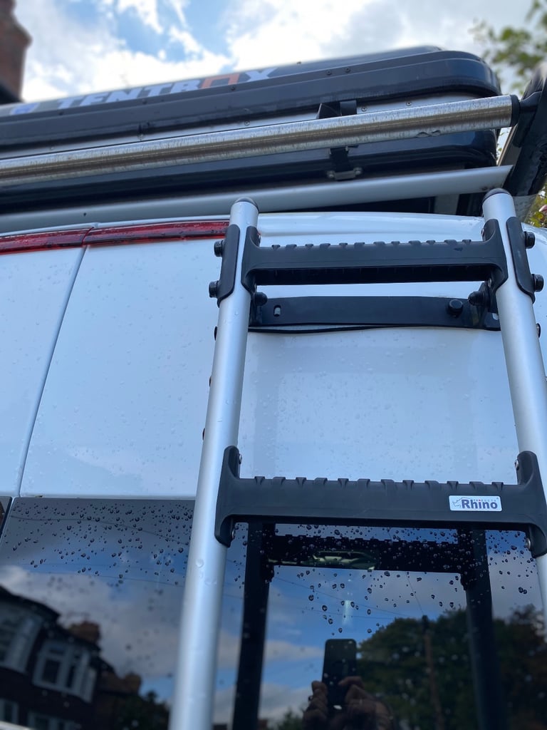 Ford, TRANSIT CUSTOM, campervan 4 berth, Manual, 2198 (cc)