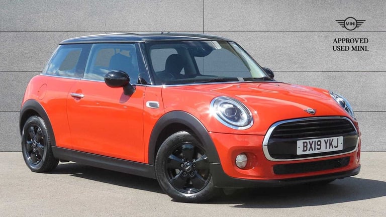 image for 2019 MINI Hatch 1.5 Cooper Classic II 3dr HATCHBACK PETROL Manual