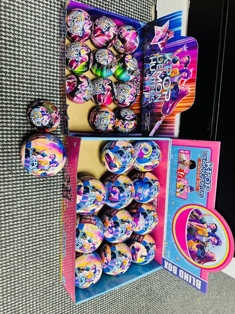 image for 1 x K-Pop Demon Hunters Surprise Ball