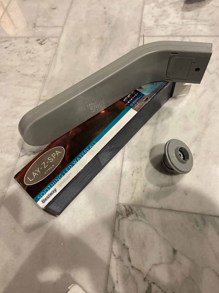 Lay-z-spa soothing LED waterfall 