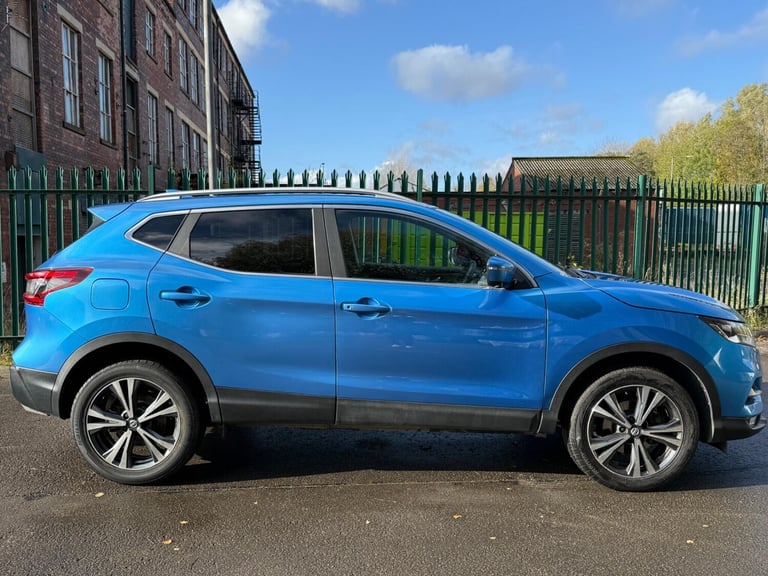 2017 Nissan Qashqai 1.2 DIG-T N-Connecta Euro 6 (s/s) 5dr HATCHBACK Petrol Manual
